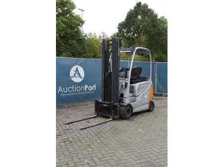 Chariots électriques à 4 roues 2012  Still RX60-20 (9)