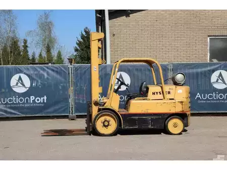 Gasoltruck 2016  Hyster S150A (1)
