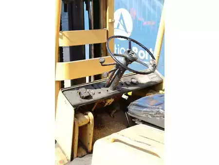 Gasoltruck 2016  Hyster S150A (19)