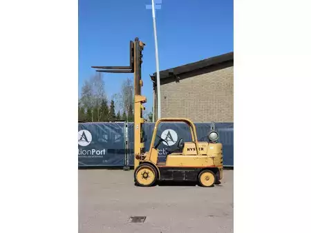 Gasoltruck 2016  Hyster S150A (30)