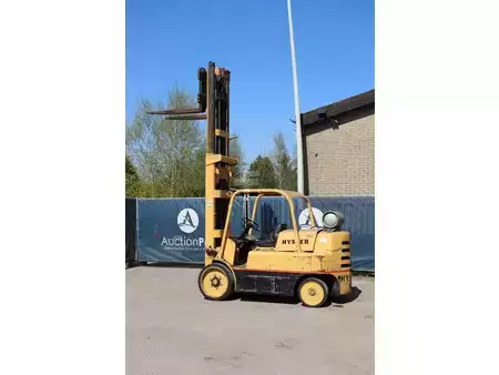 Gasoltruck 2016  Hyster S150A (31)
