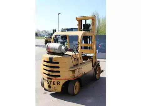 Gasoltruck 2016  Hyster S150A (5)