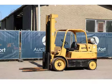 Gasoltruck 2016  Hyster S150A (8)