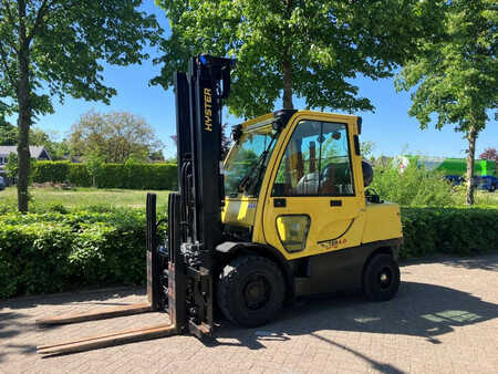 Carretilla elevadora GLP 2016  Hyster H4.0FT6 (1)