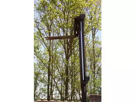 Terrenggående gaffeltruck 1990  Linde H20D (36)