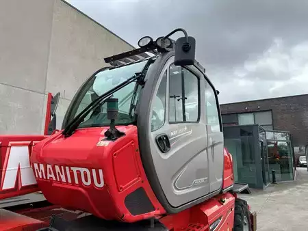 Teleskoplæsser (fast) 2017  Manitou MRT2550+ PRIVILEGE (29)