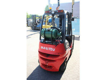 Empilhador a gás 2016  Manitou MI18G (5)