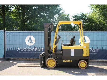 Eléctrica de 4 ruedas 2011  Hyster E4.00XL (2)