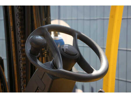 Eléctrica de 4 ruedas 2011  Hyster E4.00XL (23)