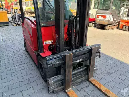 Elektrisk- 4 hjul 2015  Hyster J3.5XN (8)
