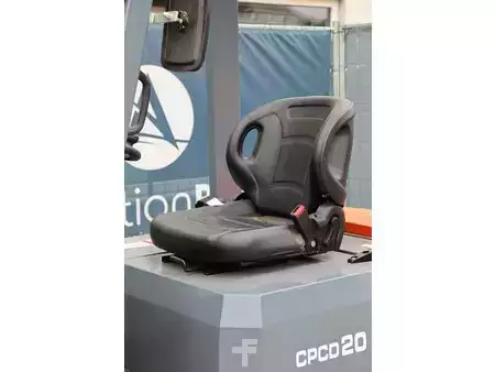 Chariots élévateurs diesel 2023  Vmax CPCD20 (17)