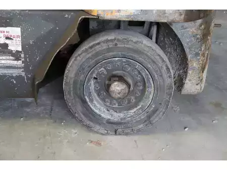 Dieseltruck 2001  TCM FHD36Z9 (14)