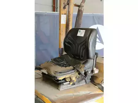 Dieseltruck 2001  TCM FHD36Z9 (20)