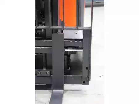 Elektrisk- 4 hjul 2014  Linde E16H-02 (11)