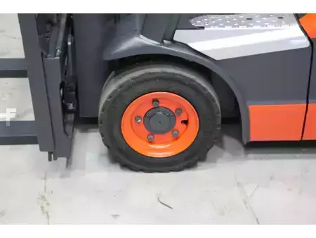 Elektrisk- 4 hjul 2014  Linde E16H-02 (14)