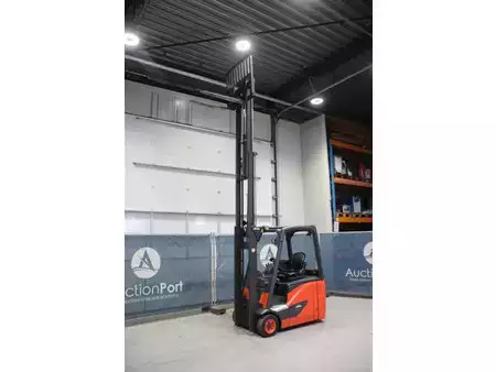 Elektrisk- 4 hjul 2014  Linde E16H-02 (27)