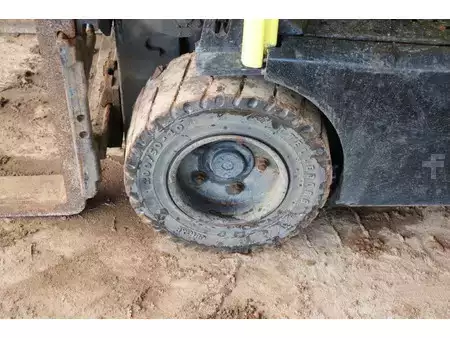 Carrelli elettrici 4 ruote 2017  Hyster J2.0XNT LWB (12)