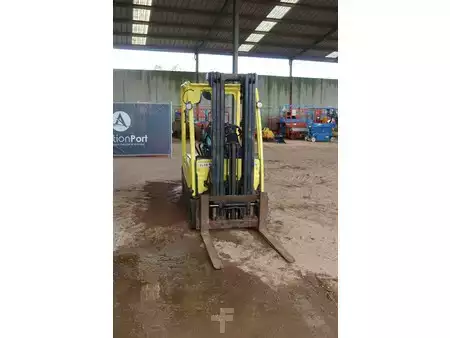 Carrelli elettrici 4 ruote 2017  Hyster J2.0XNT LWB (7)