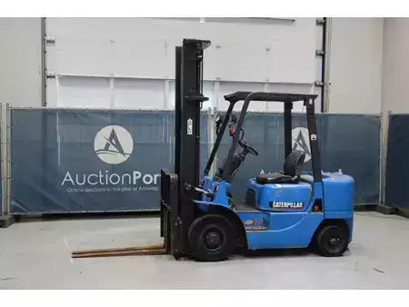 Dieseltruck 2000  CAT Lift Trucks DP25K (1)