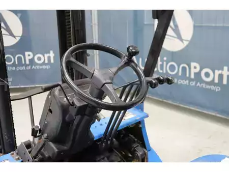 Dieseltruck 2000  CAT Lift Trucks DP25K (23)