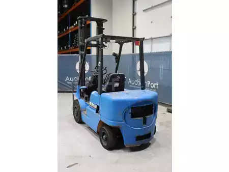 Dieseltruck 2000  CAT Lift Trucks DP25K (4)