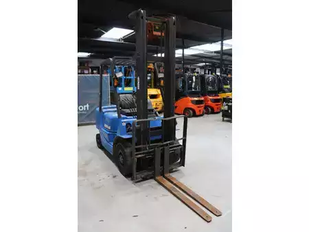 Dieseltruck 2000  CAT Lift Trucks DP25K (7)
