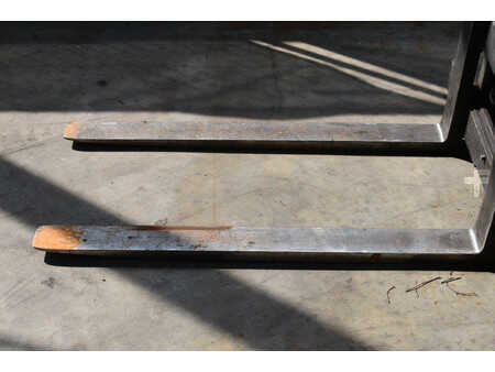 Elektrisk- 4 hjul 1997  Nissan CWP02L25CU (10)