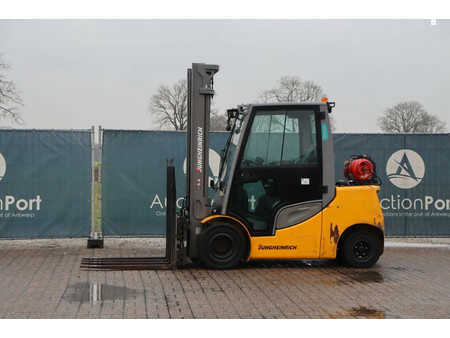 Carrelli elevatori GPL 2020  Jungheinrich TFG 435s (1)