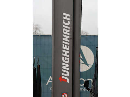 Carrelli elevatori GPL 2020  Jungheinrich TFG 435s (16)