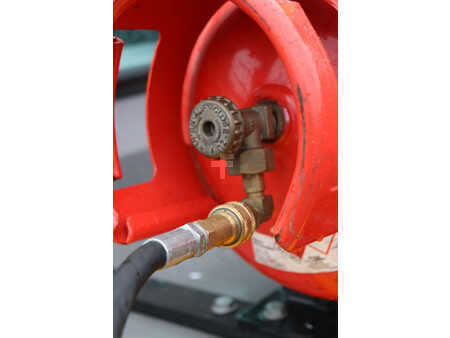 Carrelli elevatori GPL 2020  Jungheinrich TFG 435s (21)