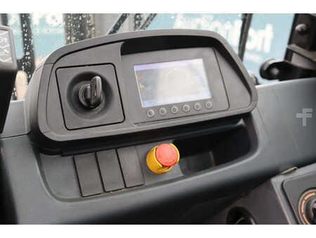 Carrelli elevatori GPL 2020  Jungheinrich TFG 435s (27)