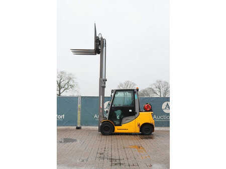 Carrelli elevatori GPL 2020  Jungheinrich TFG 435s (38)