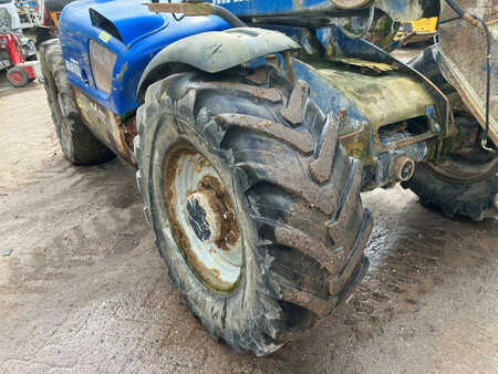 Telehandler Fixed 2008  Manitou MLT742 (10)