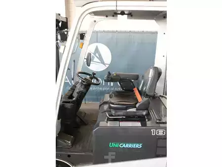 Elektrisk- 4 hjul 2015  Unicarriers AG1N1L18Q (20)