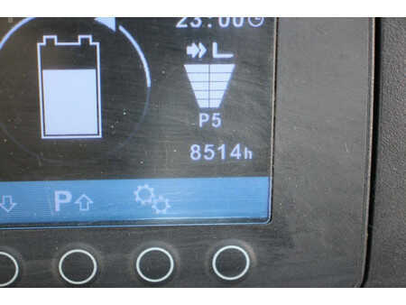 Elektro 4 Rad 2017  Jungheinrich EFG 320 (30)