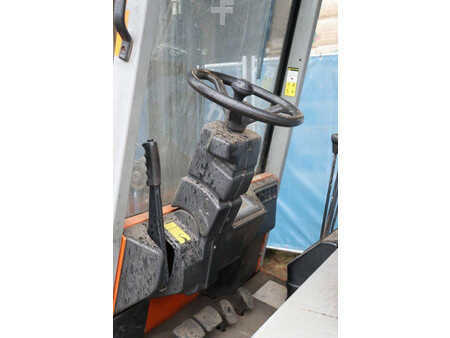 Carrelli elettrici 4 ruote 1998  Carer R30N (16)