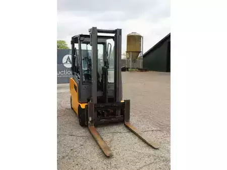 Elektro 4 Rad 2018  Jungheinrich EFG 316 (7)