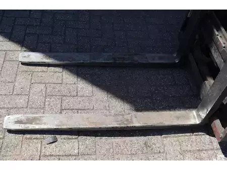 Elektrisk- 4 hjul 2020  Linde E16L-02 (11)