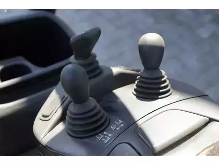 Elektrisk- 4 hjul 2020  Linde E16L-02 (26)