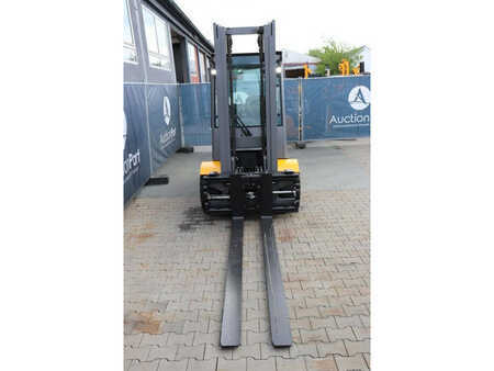 Carrelli elettrici 4 ruote 2020  Jungheinrich EFG 550 (7)