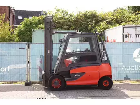 Chariots électriques à 4 roues 2022  Linde E50HL-01/600 (1)