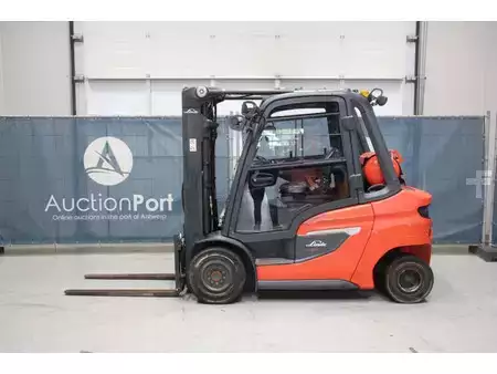 Gas gaffeltruck 2020  Linde H30T-01 (2)
