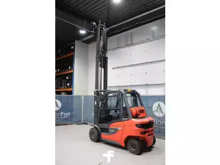 Gas gaffeltruck 2020  Linde H30T-01 (36)