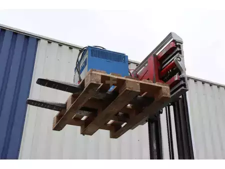 Sähkö - 4 pyör 2011  Cesab B318 (29)