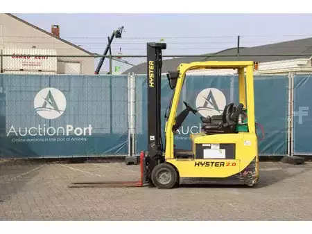 Eléctrica de 4 ruedas 2007  Hyster J2.00XMT (2)