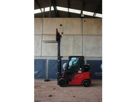 Treibgasstapler 2017  Hyster H2.5FT (27)