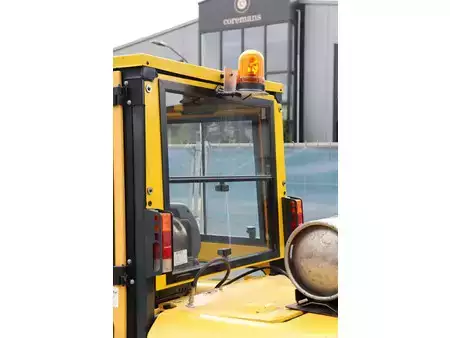 Nestekaasutrukki 2007  Komatsu FG401-7 (23)