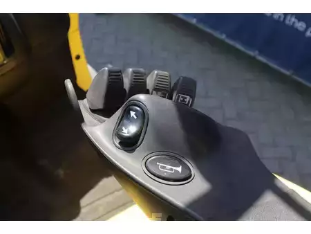 Carretilla elevadora diésel 2015  Hyster H4.0FT5 (24)