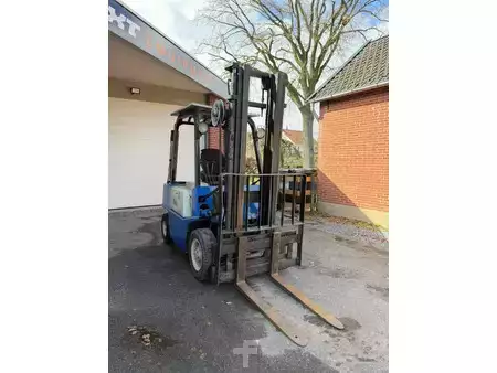 Dieselstapler 1985  Yale GDP 050 RC (2)