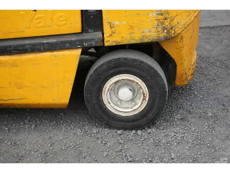 Carrelli elevatori diesel 1993  Jungheinrich DFG 25 G-120-320 ZT (13)